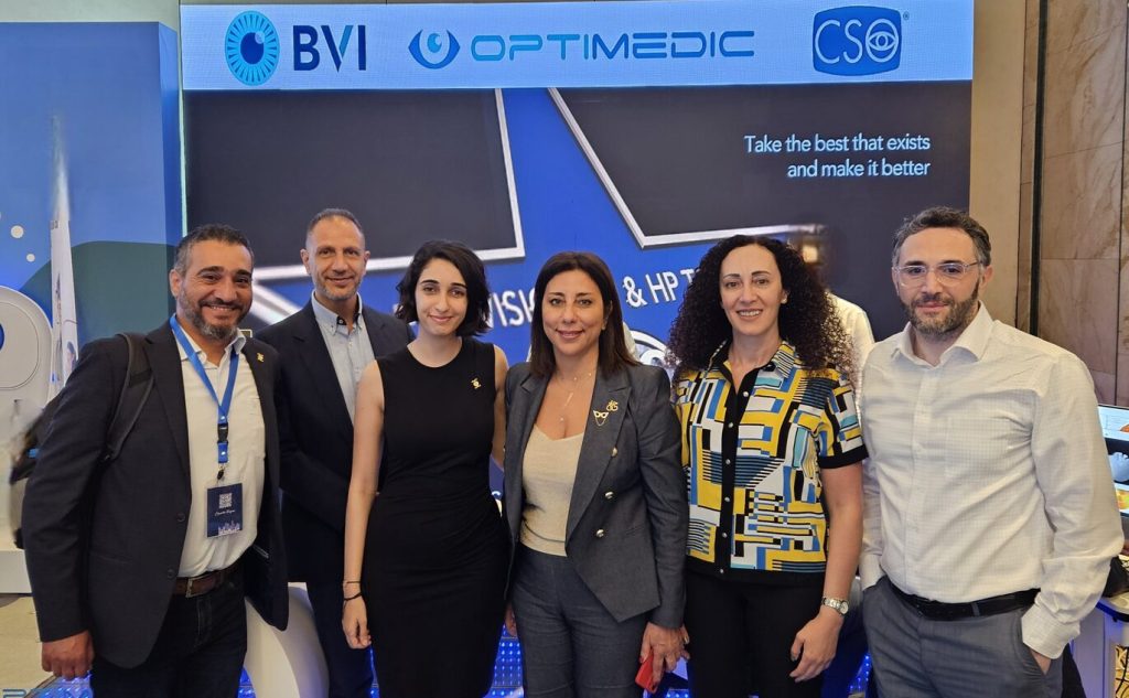 optimedic-about-us-team-3